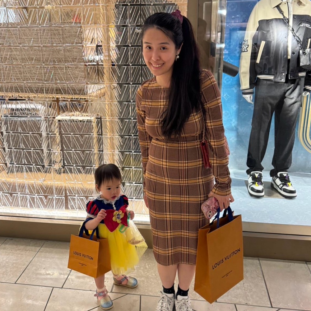 🥳 Peggy is live! 🧸 @russell_bb 🥳 - Picture 10 of 17